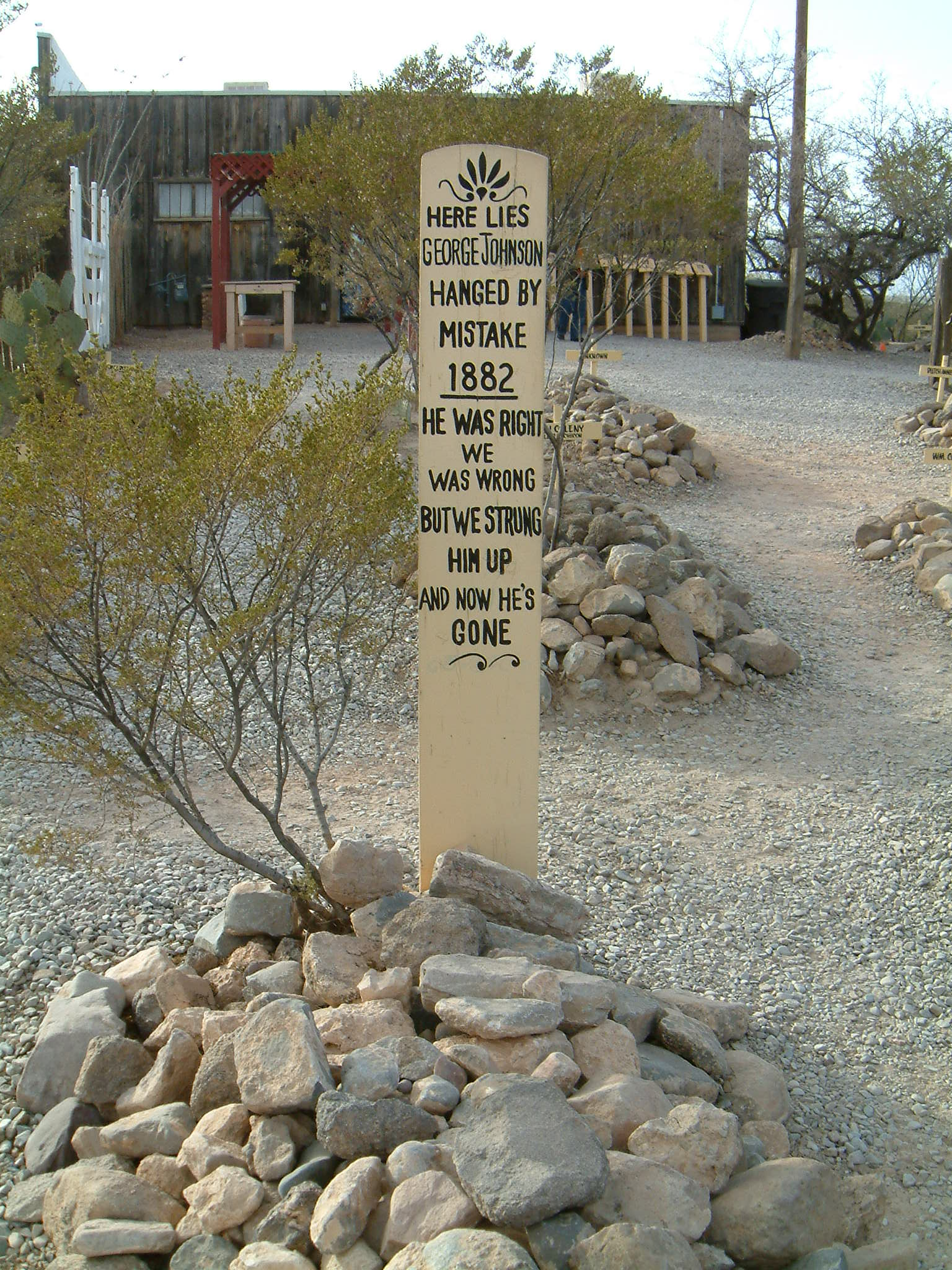 Image of :20060111_tombstone2.JPG