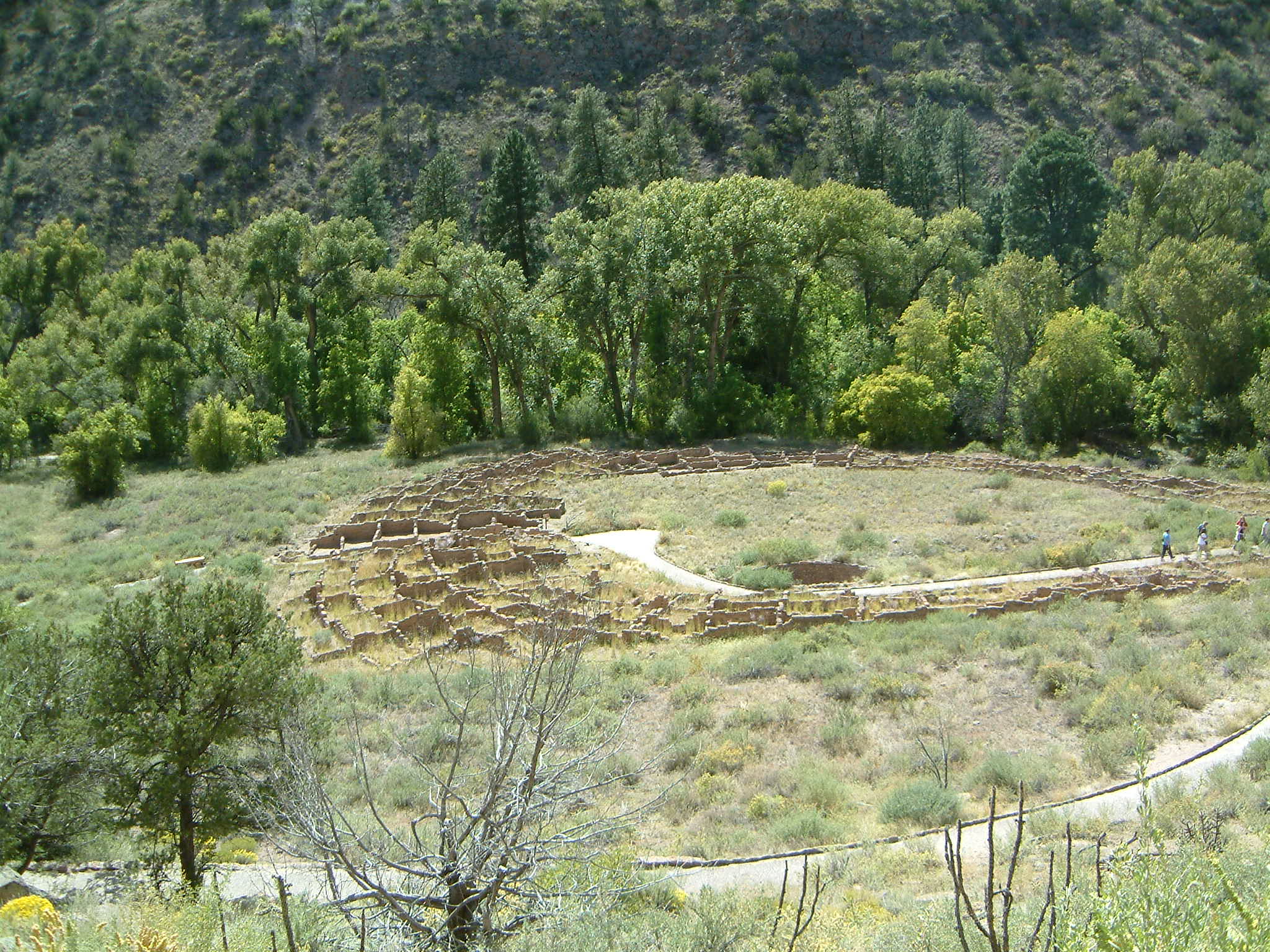 Image of :20070927_bandelier1.JPG