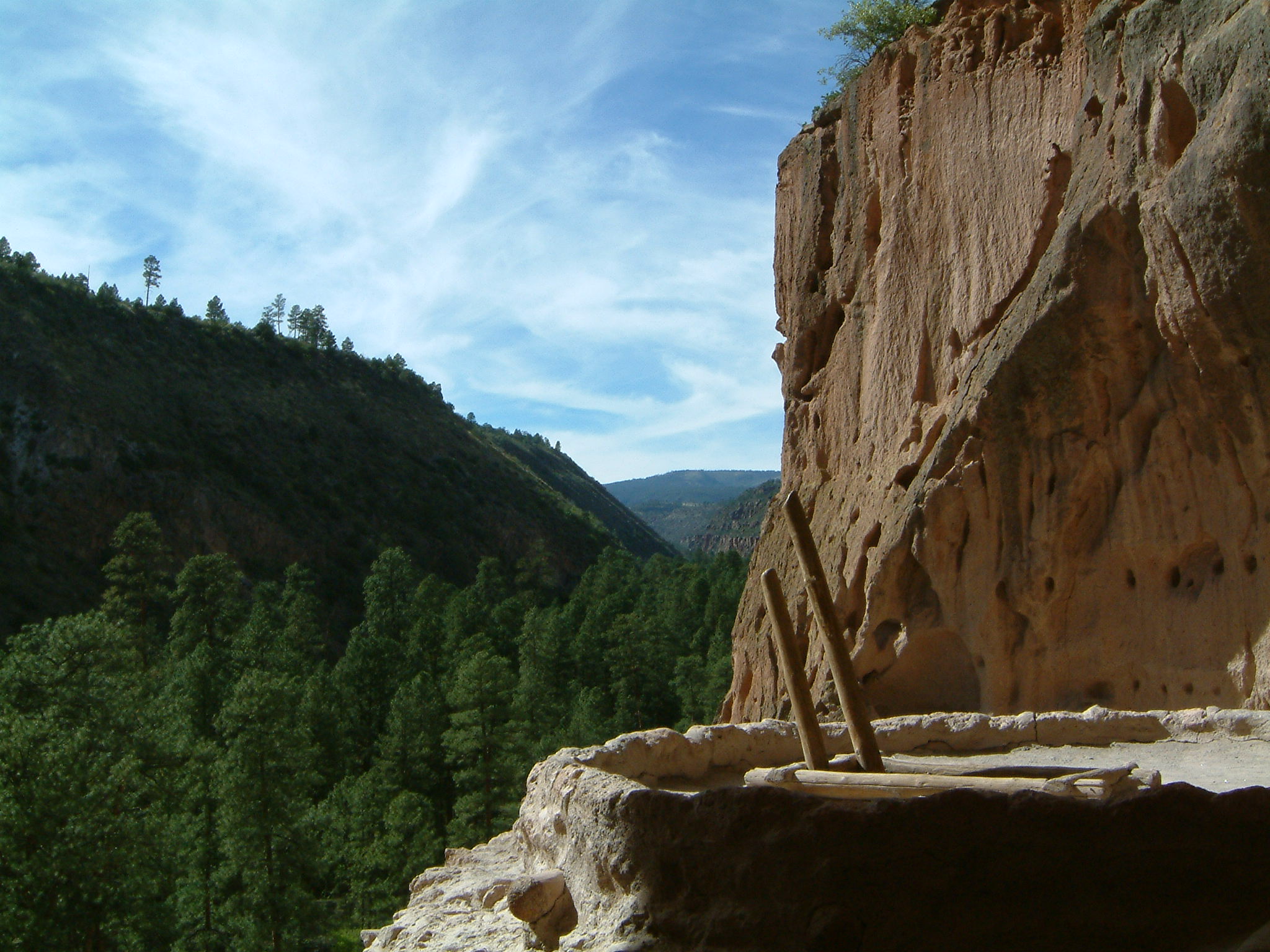 Image of :20070927_bandelier4.JPG