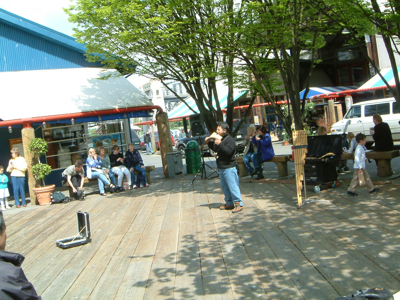 Image of :20030502_granville1.JPG